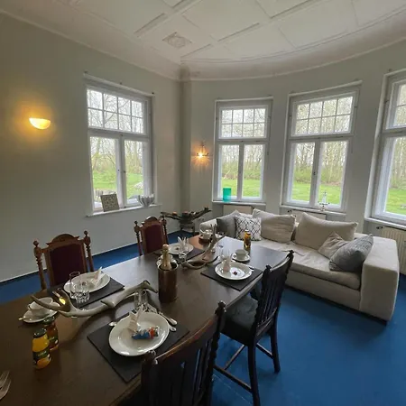 Apartment Gemütliche Im Gutshaus Groß Upahl