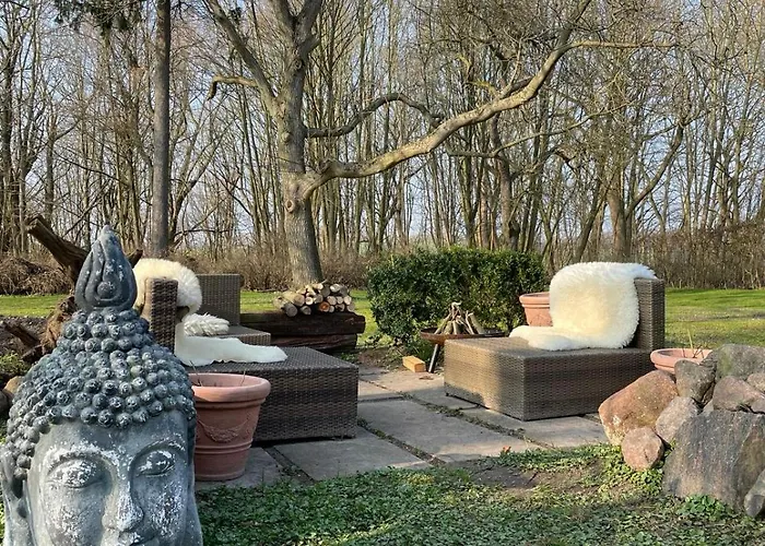 Im Gutshaus * Gross Upahl